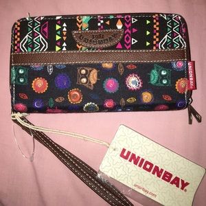 UnionBay women’s wallet clutch